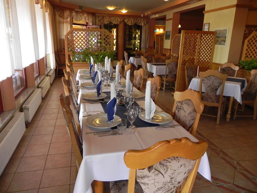 Motel Majolka Ptuj Ngoại thất bức ảnh